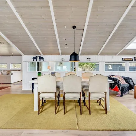 Vakantiehuis 3 Bedroom Amazing In Otterup