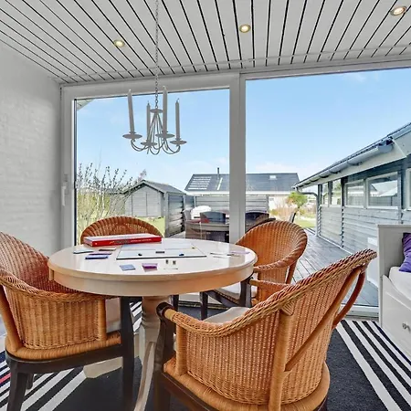 Vakantiehuis 3 Bedroom Amazing In Otterup